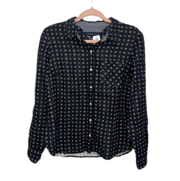 Tommy Hilfiger Tops - Tommy Hilfiger Button Down Shirt